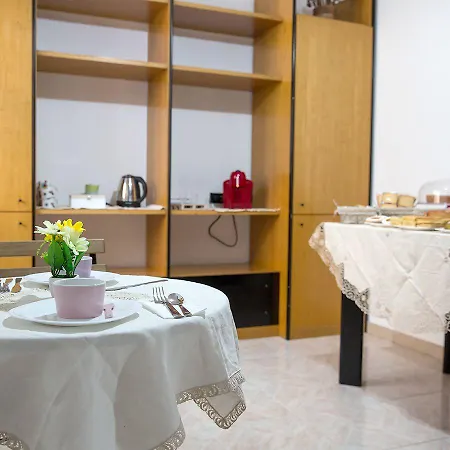 La Kore Affittacamere 3*